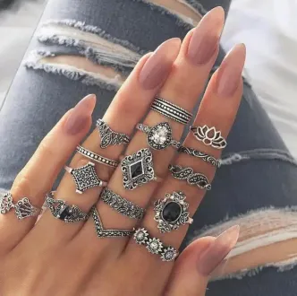 15 Pcs Black Rhinestone Fashion Finger Ring Set 